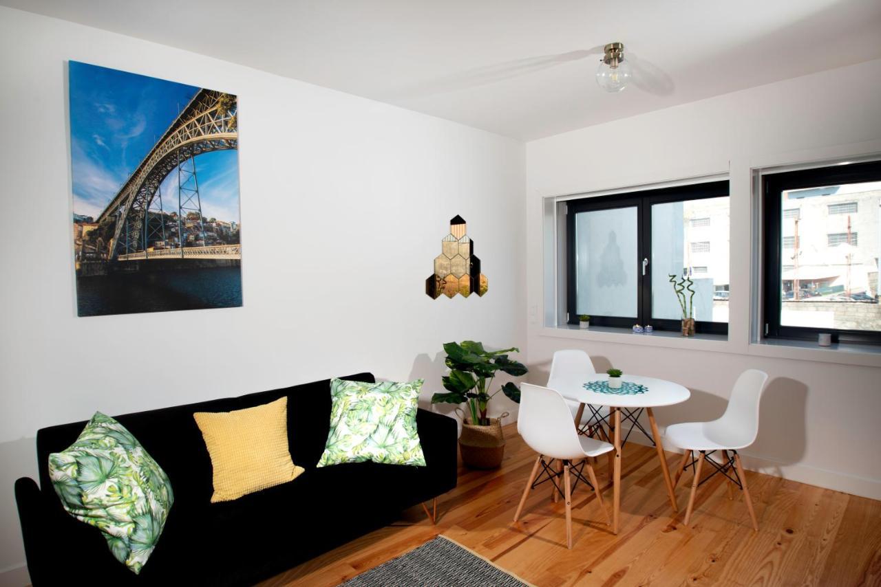 Guest H4U - Porto Batalha City Center Eksteriør billede