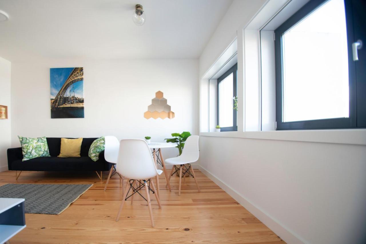 Guest H4U - Porto Batalha City Center Eksteriør billede