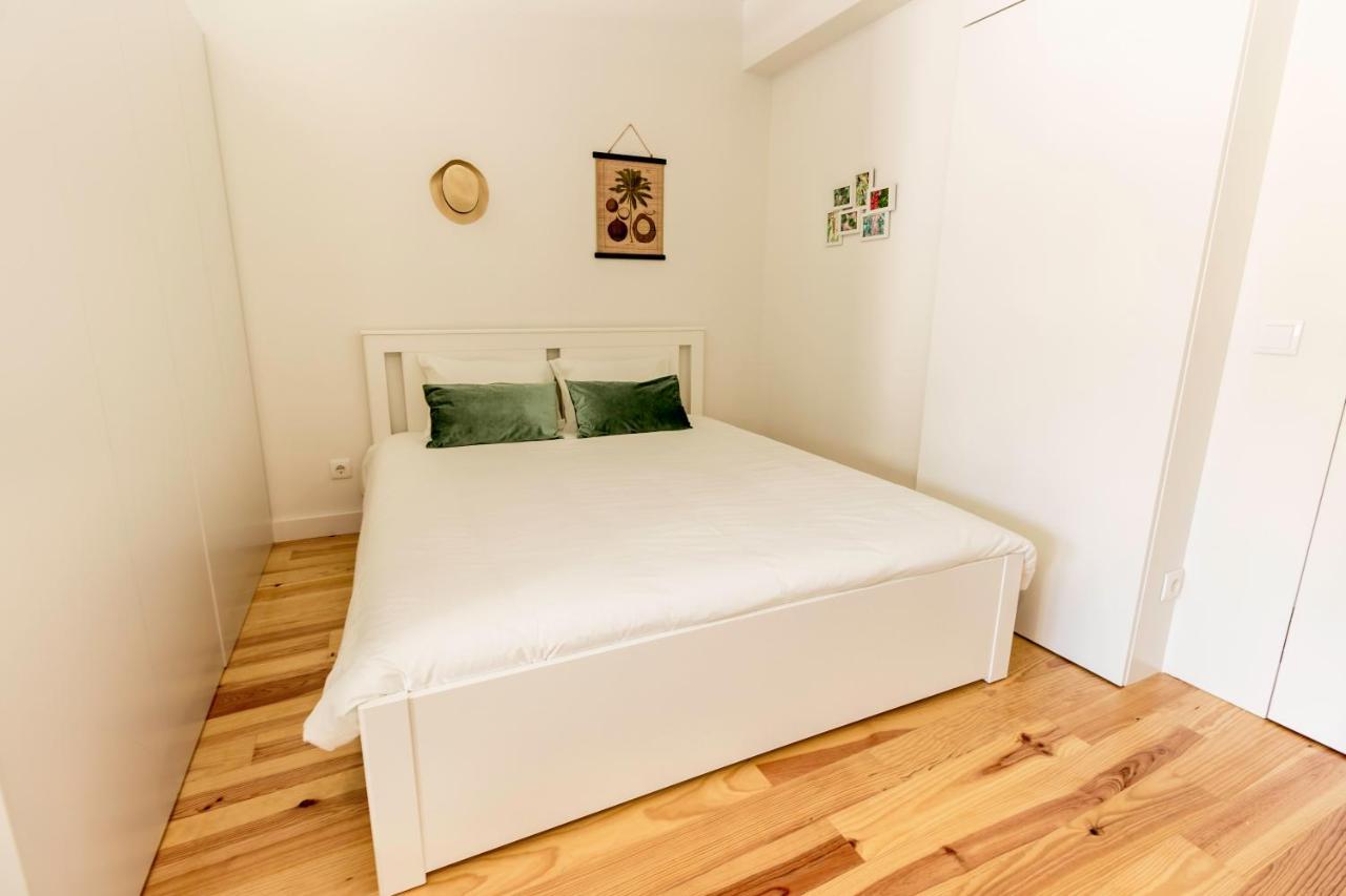 Guest H4U - Porto Batalha City Center Eksteriør billede