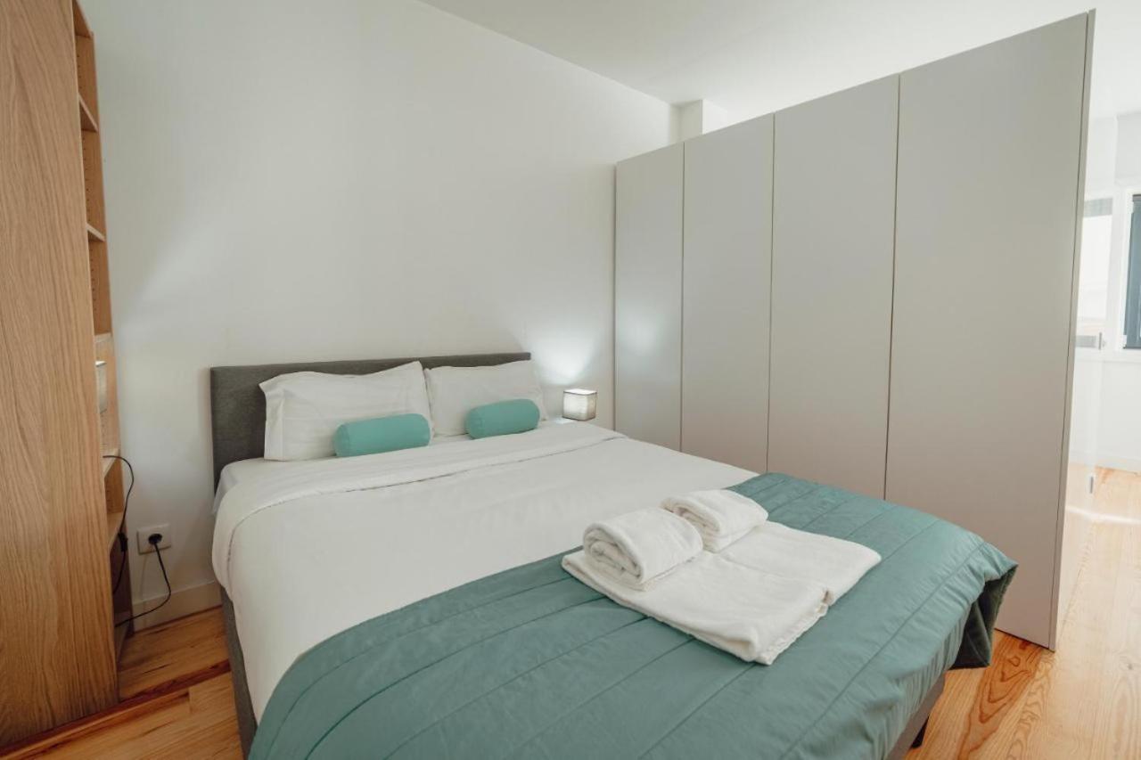 Guest H4U - Porto Batalha City Center Eksteriør billede